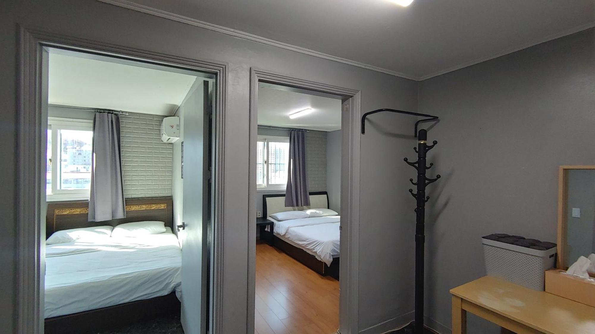 فندق 1012 House Namsan سيول الغرفة الصورة